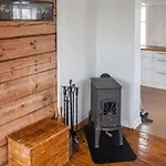 3 Bedroom Cozy In Lindesnes Spangereid