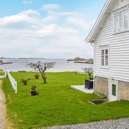 In Lindesnes With House Sea View *
