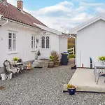 度假居 3 Bedroom Cozy In Lindesnes