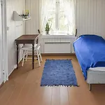 3 Bedroom Cozy In Lindesnes * Spangereid
